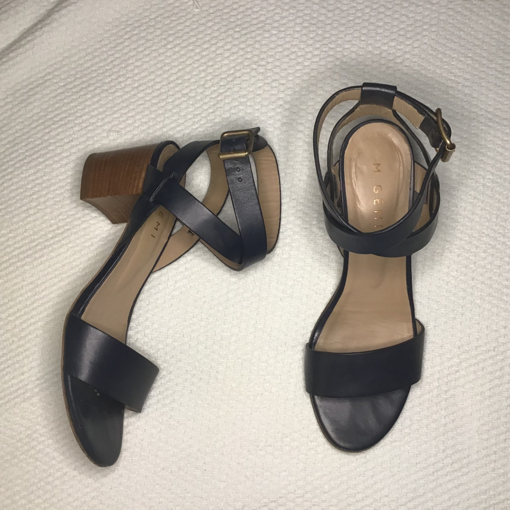 M Gemi blue sandals